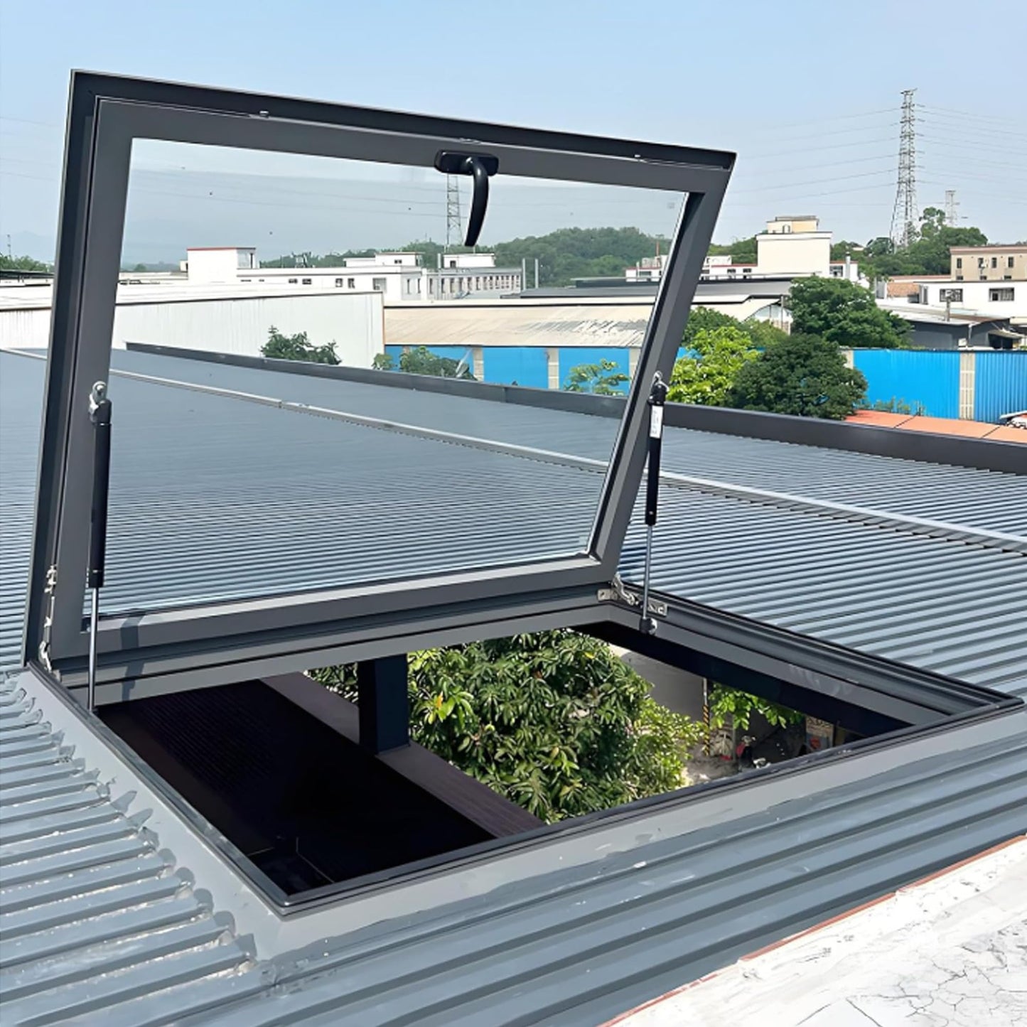 UFAGFDA Skylight Sloped/Flat Roof Window,Sloped Flat Roof Skylight Cover Attic Sun Room Underground Lighting Well Window,Roof Skylight,Egress Roof Window,for Attic,Basement,Sun Room